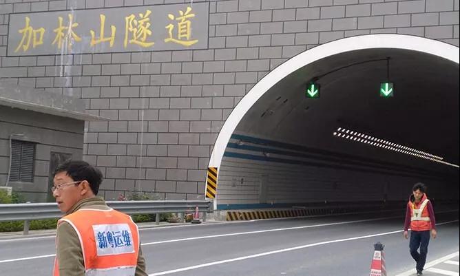 LED交通誘導(dǎo)屏 LED交通誘導(dǎo)屏