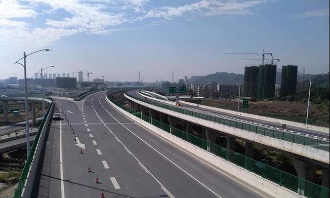 LED交通誘導(dǎo)屏 LED交通誘導(dǎo)屏