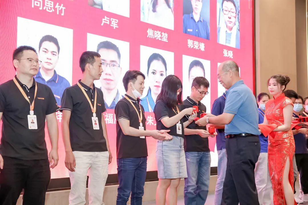 LED交通誘導(dǎo)屏 LED交通誘導(dǎo)屏