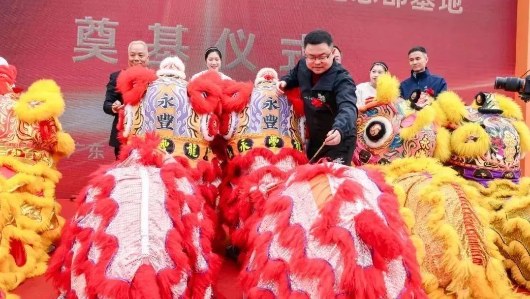 LED交通誘導(dǎo)屏 LED交通誘導(dǎo)屏