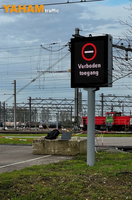 LED交通誘導(dǎo)屏 LED交通誘導(dǎo)屏