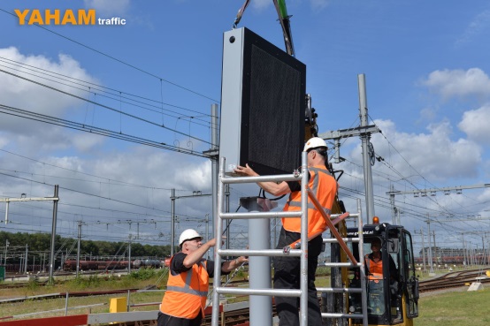 LED交通誘導(dǎo)屏 LED交通誘導(dǎo)屏