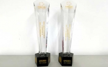 元亨光電小間距榮獲年度創(chuàng)新、明星產(chǎn)品獎(jiǎng)