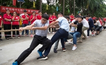 十七載風(fēng)雨同舟，同攜手共創(chuàng)未來